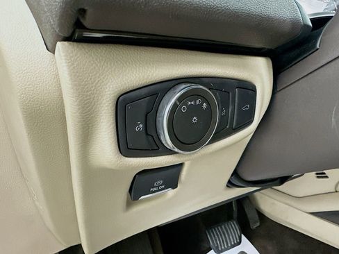 Used 2018 Lincoln MKZ Reserve w/ Technology Package image 10