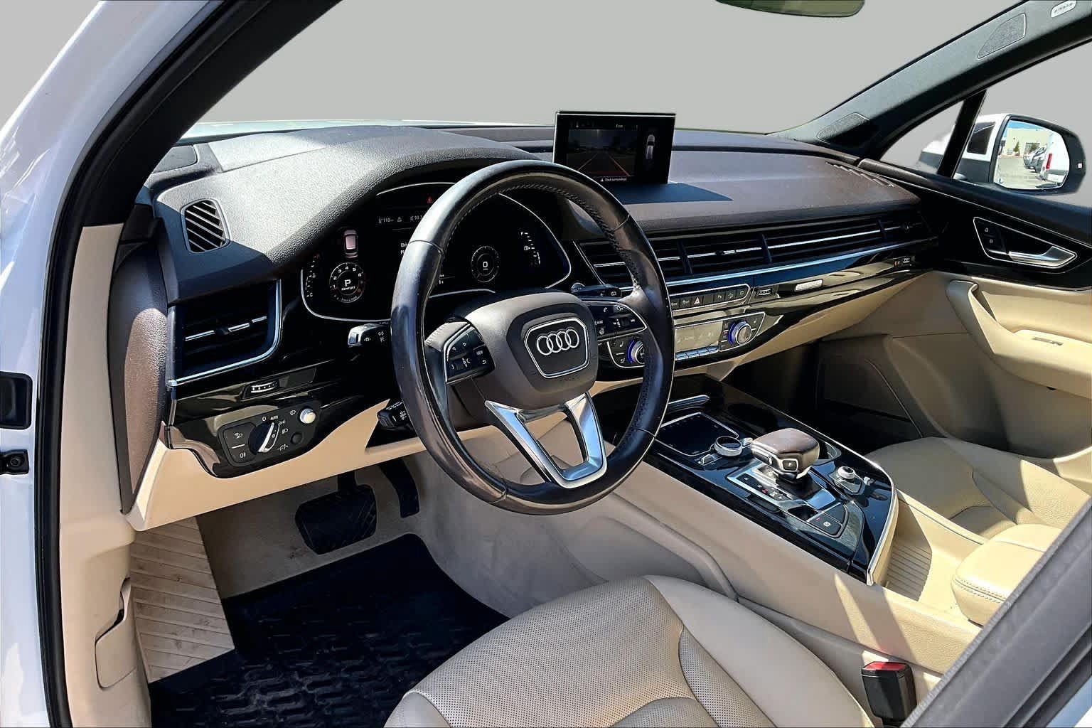 Used 2018 Audi Q7 3.0T Prestige AWD/4WD image 18