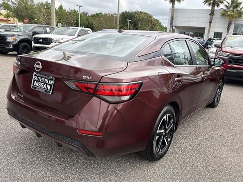 Certified 2024 Nissan Sentra SV FWD image 4