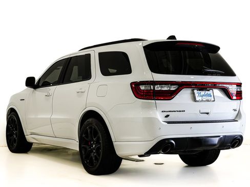 Used 2023 Dodge Durango R/T w/ Tow 'N Go Package AWD/4WD image 9