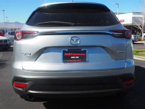 Used 2022 MAZDA CX-9 Touring image 6