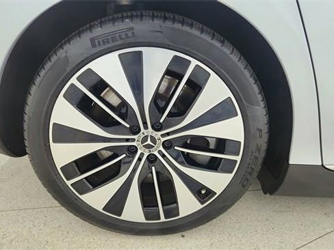 Used 2023 Mercedes-Benz EQE 500 4MATIC Sedan w/ Digital Light Package image 59