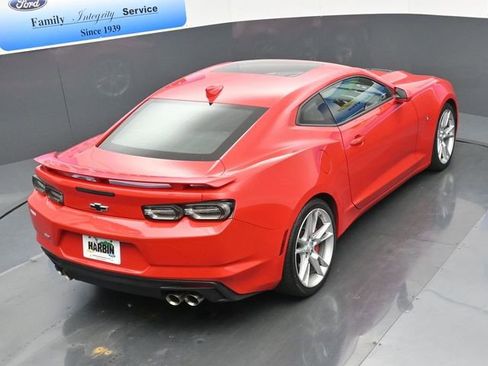 Used 2022 Chevrolet Camaro SS image 25