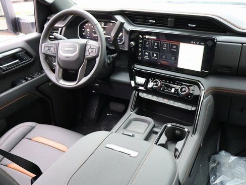 New 2026 GMC Sierra 2500 AT4 w/ AT4 Premium Plus Package AWD/4WD image 12