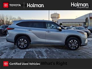 Certified 2022 Toyota Highlander XLE video 1
