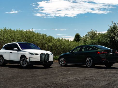 Used 2025 BMW X4 xDrive30i AWD/4WD image 15