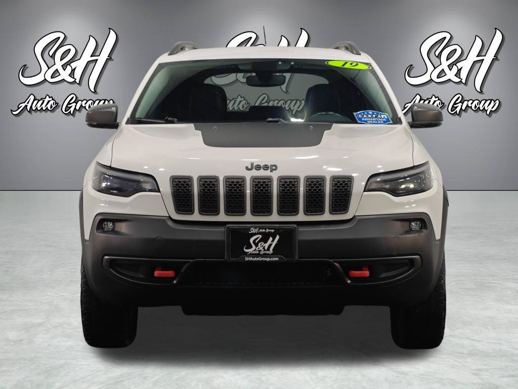 Used 2019 Jeep Cherokee Trailhawk AWD/4WD image 12