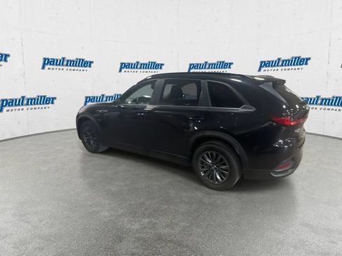 Used 2025 MAZDA CX-70 3.3 Turbo w/ Preferred Package AWD/4WD image 5