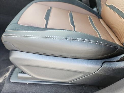 New 2026 Mercedes-Benz GLE 53 AMG 4MATIC image 9