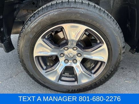 Used 2019 RAM 1500 Laramie AWD/4WD image 8
