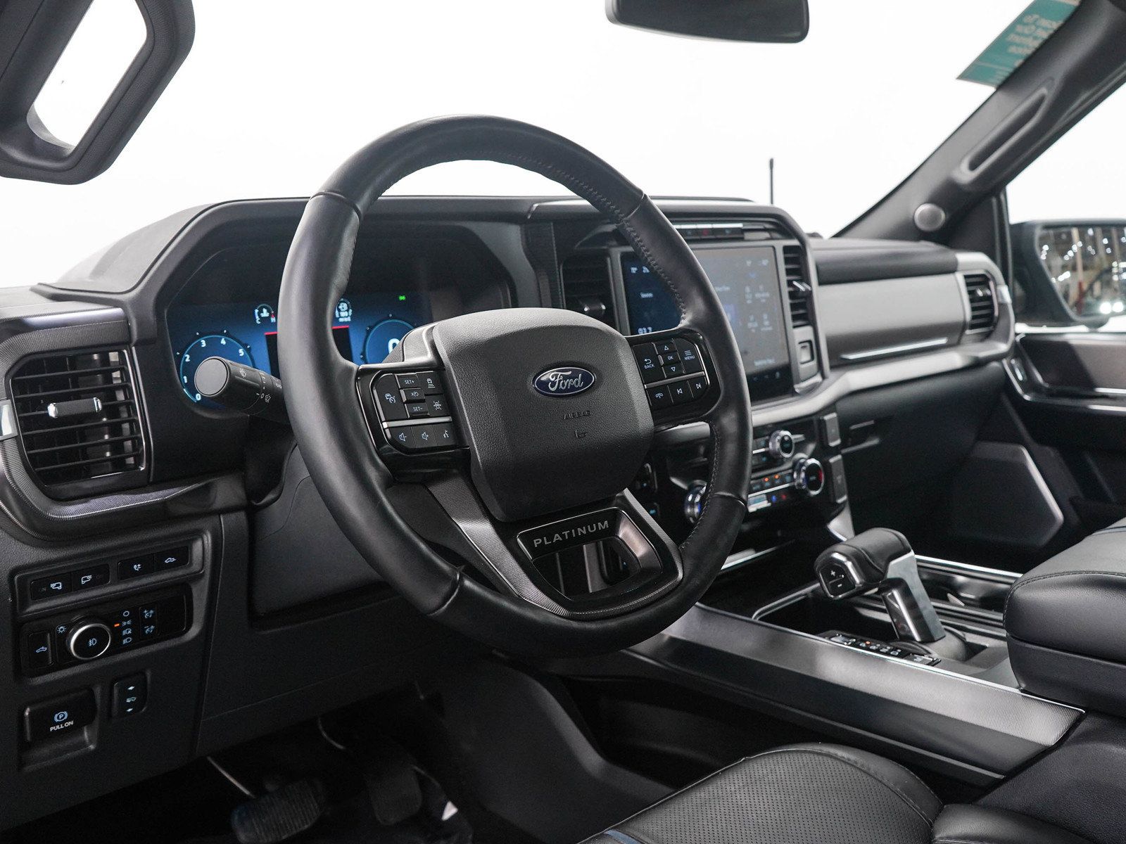 Used 2024 Ford F150 Platinum AWD/4WD image 26