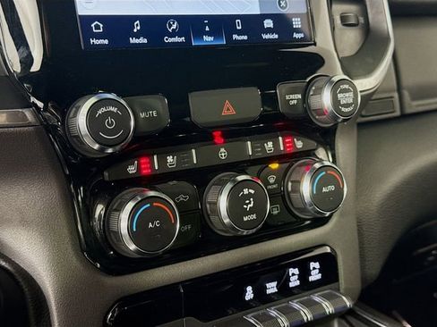 Used 2022 RAM 1500 Laramie image 16
