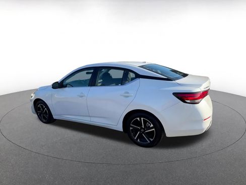 Used 2024 Nissan Sentra SV image 10
