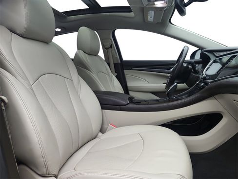 Used 2017 Buick LaCrosse Essence w/ Sun and Shade Package image 28