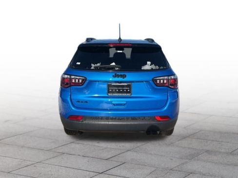 Used 2022 Jeep Compass Altitude w/ Convenience Group image 5