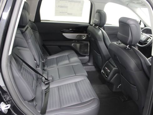 New 2026 Lincoln Nautilus Reserve image 31