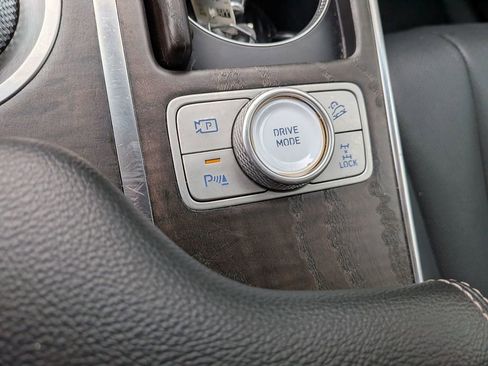 Used 2024 Genesis GV80 2.5T AWD/4WD image 18