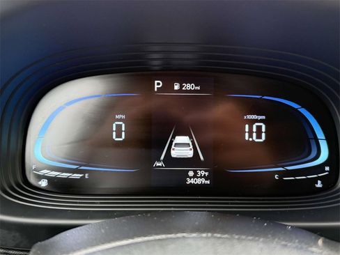 Certified 2023 Hyundai Venue SEL w/ Cargo Package image 21