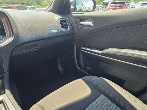 Used 2023 Dodge Charger SXT RWD image 11