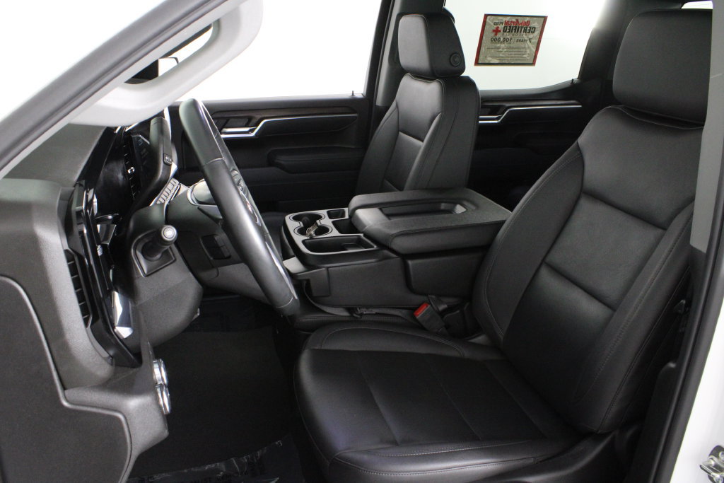 Used 2026 GMC Sierra 1500 SLT AWD/4WD image 18