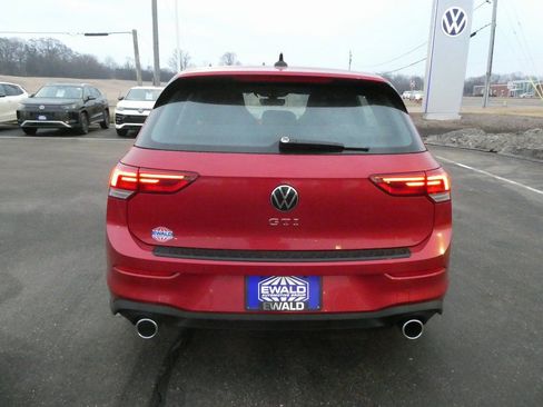 New 2026 Volkswagen GTI SE FWD image 21