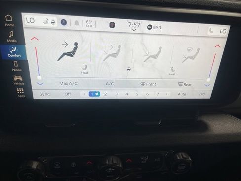 New 2026 Jeep Gladiator Willys image 16