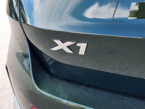 Used 2025 BMW X1 xDrive28i w/ Premium Package image 19