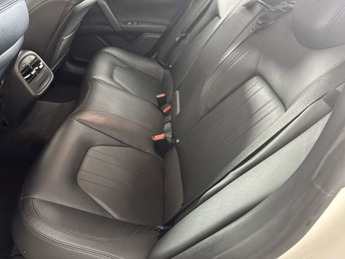 Used 2018 Maserati Ghibli RWD image 23