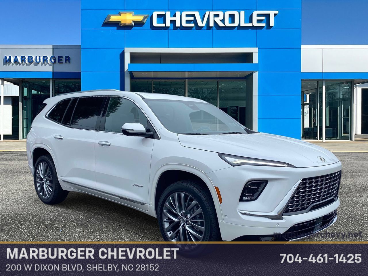 Used 2025 Buick Enclave Avenir w/ Super Cruise Package FWD image 1