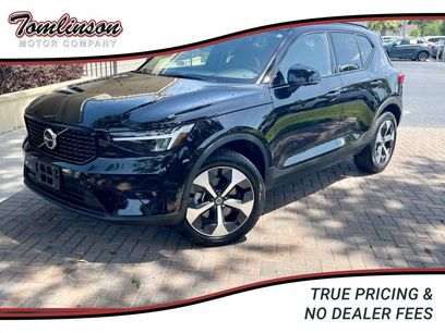 Used 2023 Volvo XC40 B5 Plus w/ Driver Assist Package