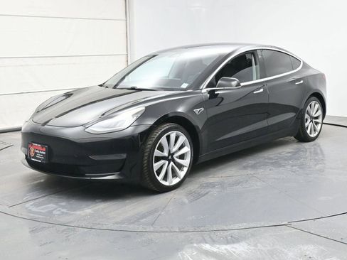 Used 2019 Tesla Model 3 Mid Range image 1