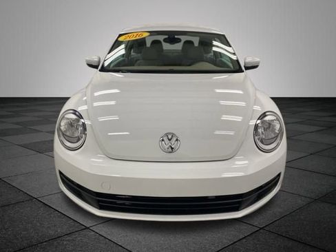 Used 2016 Volkswagen Beetle 1.8T S image 2