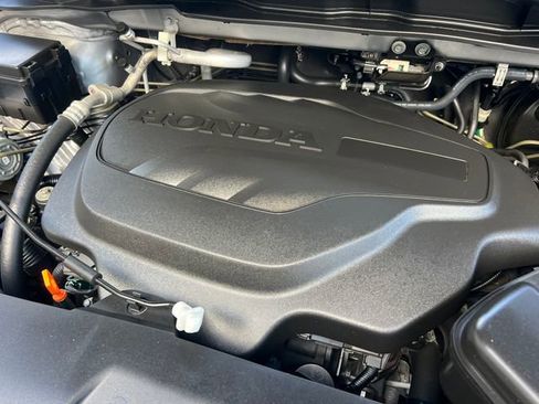 Used 2020 Honda Odyssey EX image 32