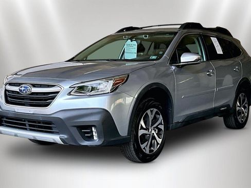 Certified 2022 Subaru Outback Limited AWD/4WD image 3