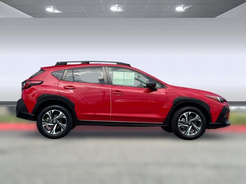 Used 2024 Subaru Crosstrek 2.0i Premium AWD/4WD image 8