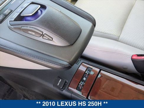 Used 2010 Lexus HS 250h Premium FWD image 18