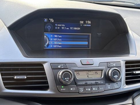 Used 2015 Honda Odyssey EX-L image 20