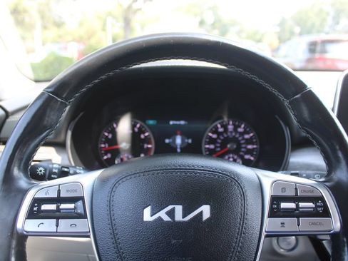 Certified 2022 Kia Telluride SX w/ SX Prestige Package AWD/4WD image 30