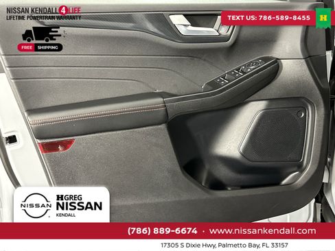 Used 2025 Ford Escape ST-Line image 33