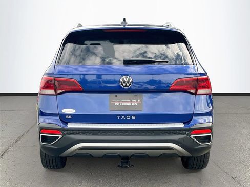 Used 2024 Volkswagen Taos SE FWD image 6