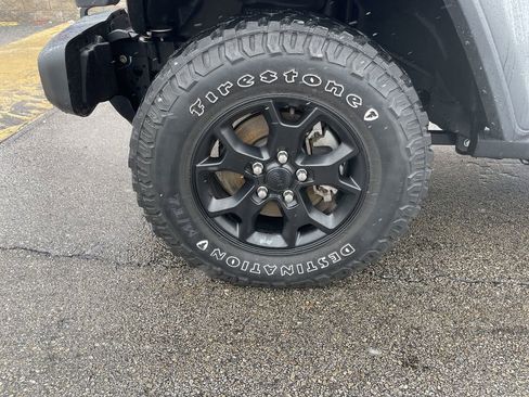 Certified 2022 Jeep Wrangler Unlimited Sport image 5