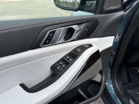 New 2026 BMW X5 sDrive40i w/ Premium Package image 13