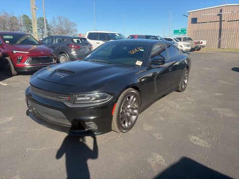 Used 2021 Dodge Charger R/T w/ Performance Handling Group image 3