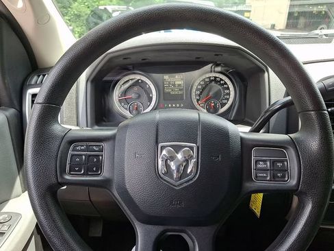 Used 2016 RAM 2500 SLT AWD/4WD image 23