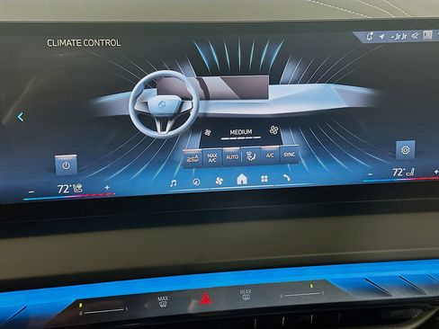 Used 2025 BMW X3 xDrive30i image 22