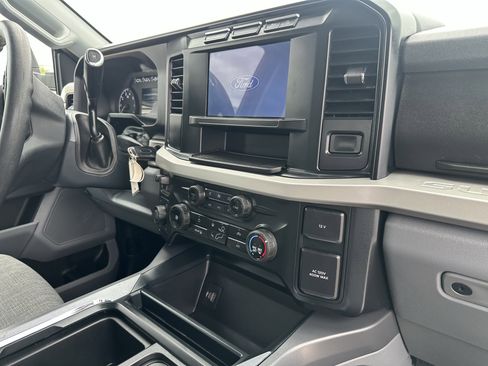 Used 2024 Ford F250 XLT w/ Tremor Off-Road Package AWD/4WD image 9
