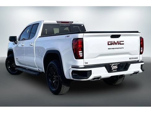 Used 2025 GMC Sierra 1500 Elevation AWD/4WD image 3