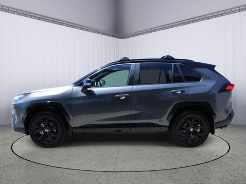 Used 2024 Toyota RAV4 XSE w/ Advanced Technology Package AWD/4WD image 5