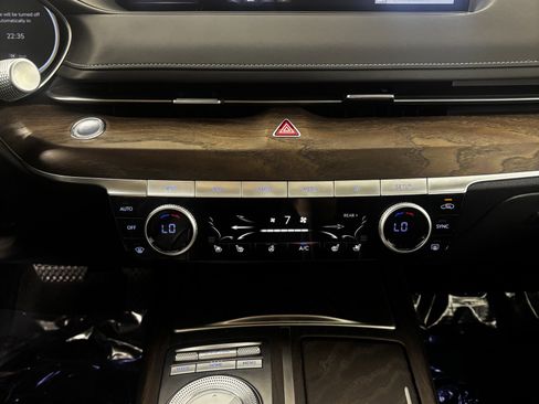 Used 2021 Genesis G80 2.5T w/ Prestige Package image 27