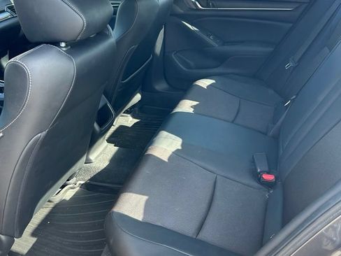 Used 2020 Honda Accord Sport image 6